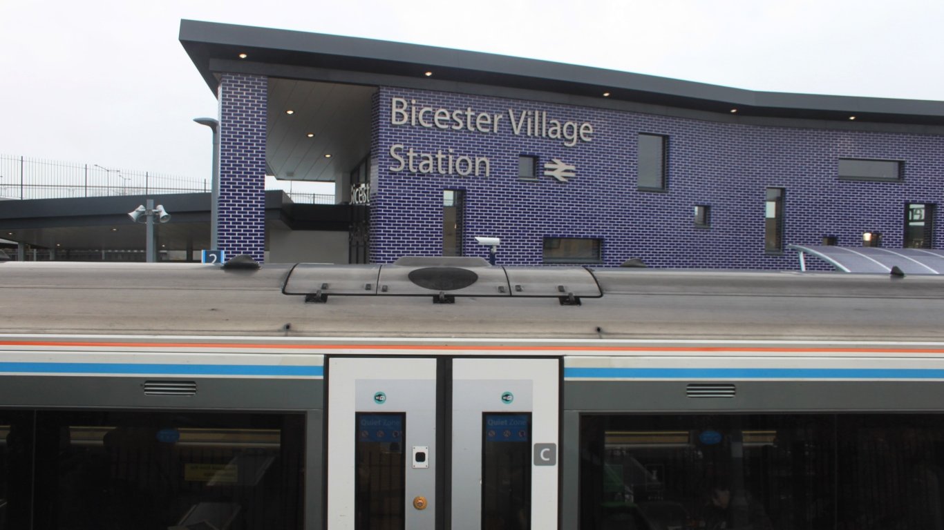 Chiltern Railways passenger train stopped at Platform 1 of Bicester Village railway station, photographed in December 2015.